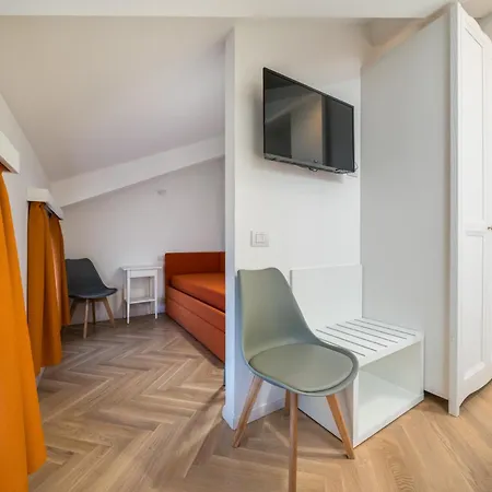 Bed and Breakfast Piedicastello 3*