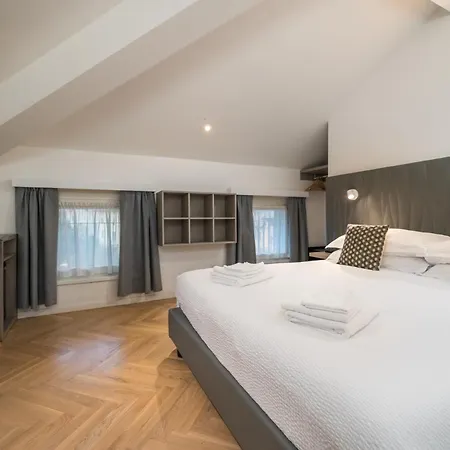 فندق مبيت وإفطار Piedicastello 3*