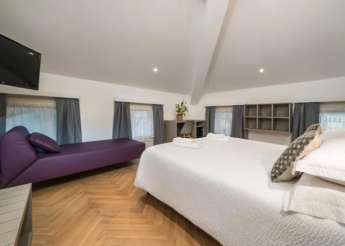 Piedicastello Bed & Breakfast 3*